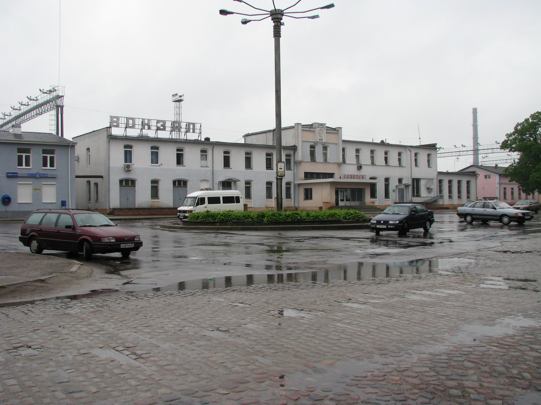 Автостанция советск. Советск ЖД вокзал. Вокзал Советск Калининградская область. Железнодорожная станция Советск. Вокзал Советск Калининградская.
